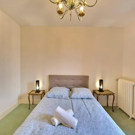 Avec Terrasse En Plein Centre Апартаменты *